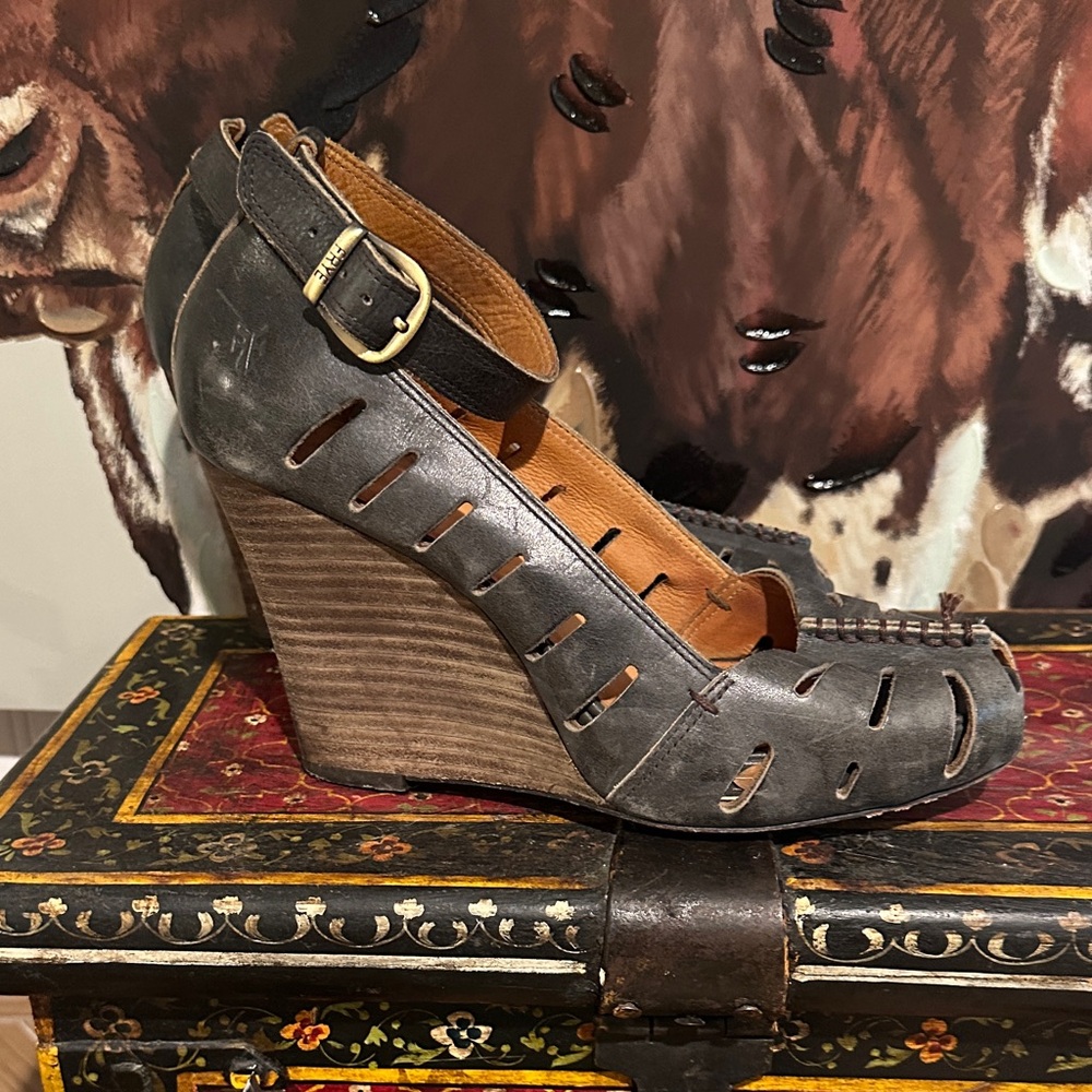 Navy blue Frye Leather wedges